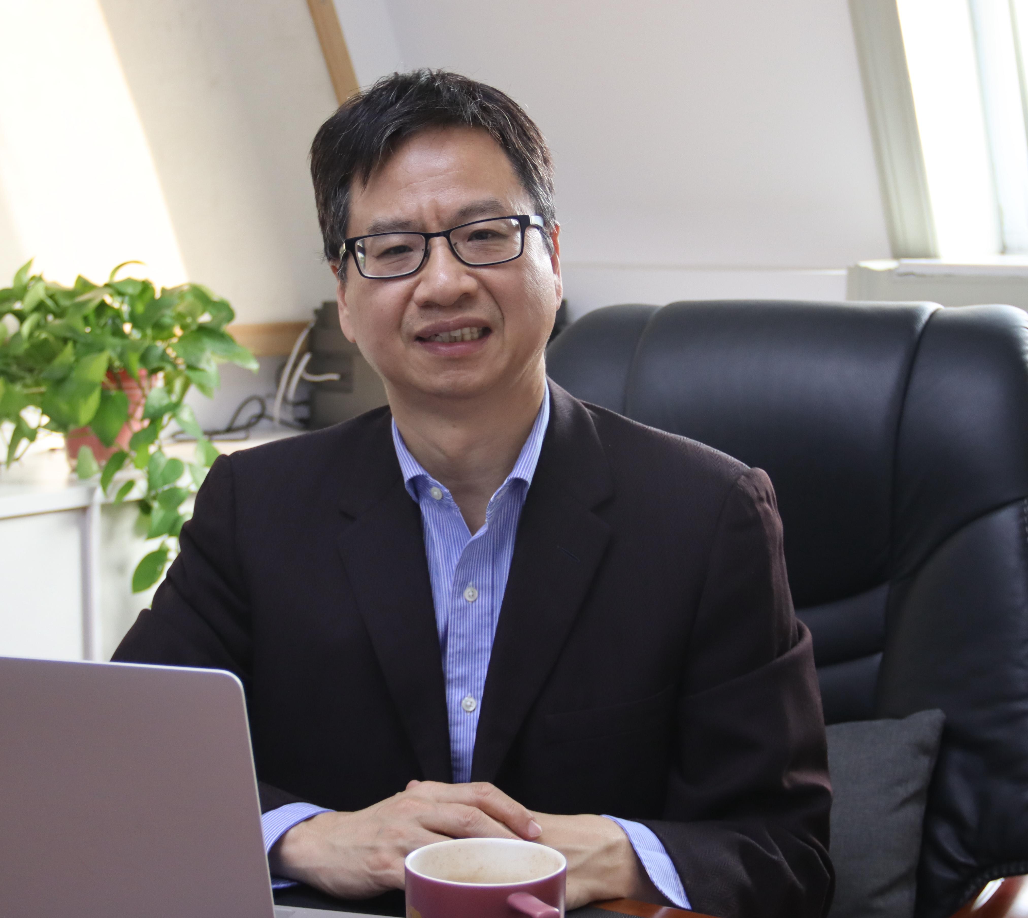 伟德国际1949始于英国创新论坛第一千八百九十五讲：深地探测：从地壳到地核