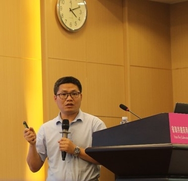 伟德国际1949始于英国创新论坛第一千五百二十九讲：二氧化碳还原分子催化剂