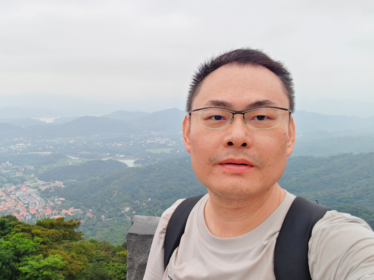 伟德国际1949始于英国创新论坛第一千九百四十八讲：Modifying gravity without extra degrees of freedom