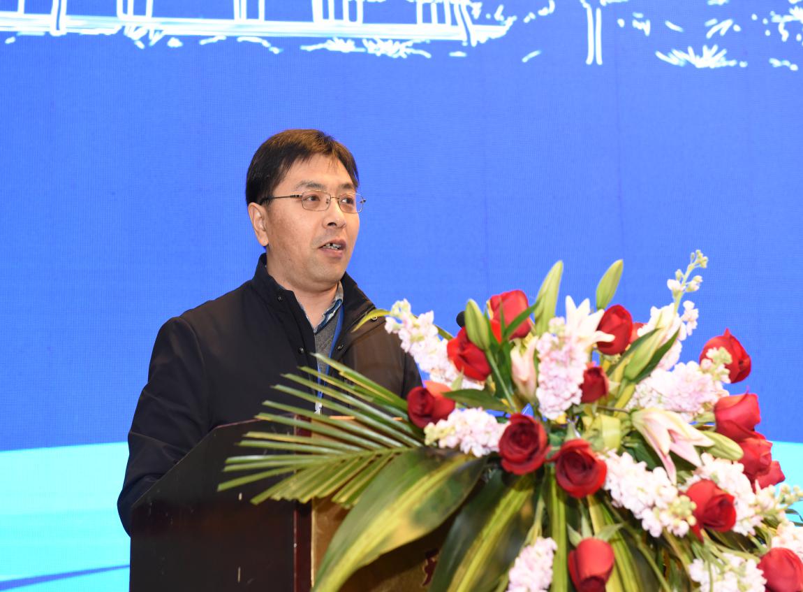 伟德国际1949始于英国创新论坛第一千一百六十九讲暨120周年校庆年系列活动：活性铝粉性能表征及应用研究