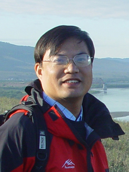 伟德国际1949始于英国创新论坛第一千七百九十八讲：凶猛的食肉类和聪明的灵长类 