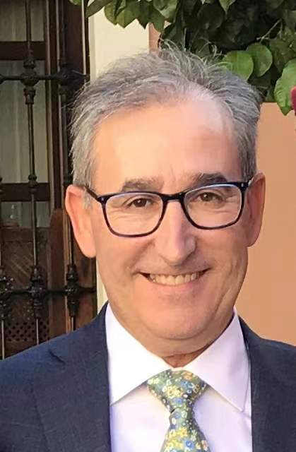 伟德国际1949始于英国创新论坛第一千四百三十一讲：Asymptotic behavior of a semi-linear problem with long time memory