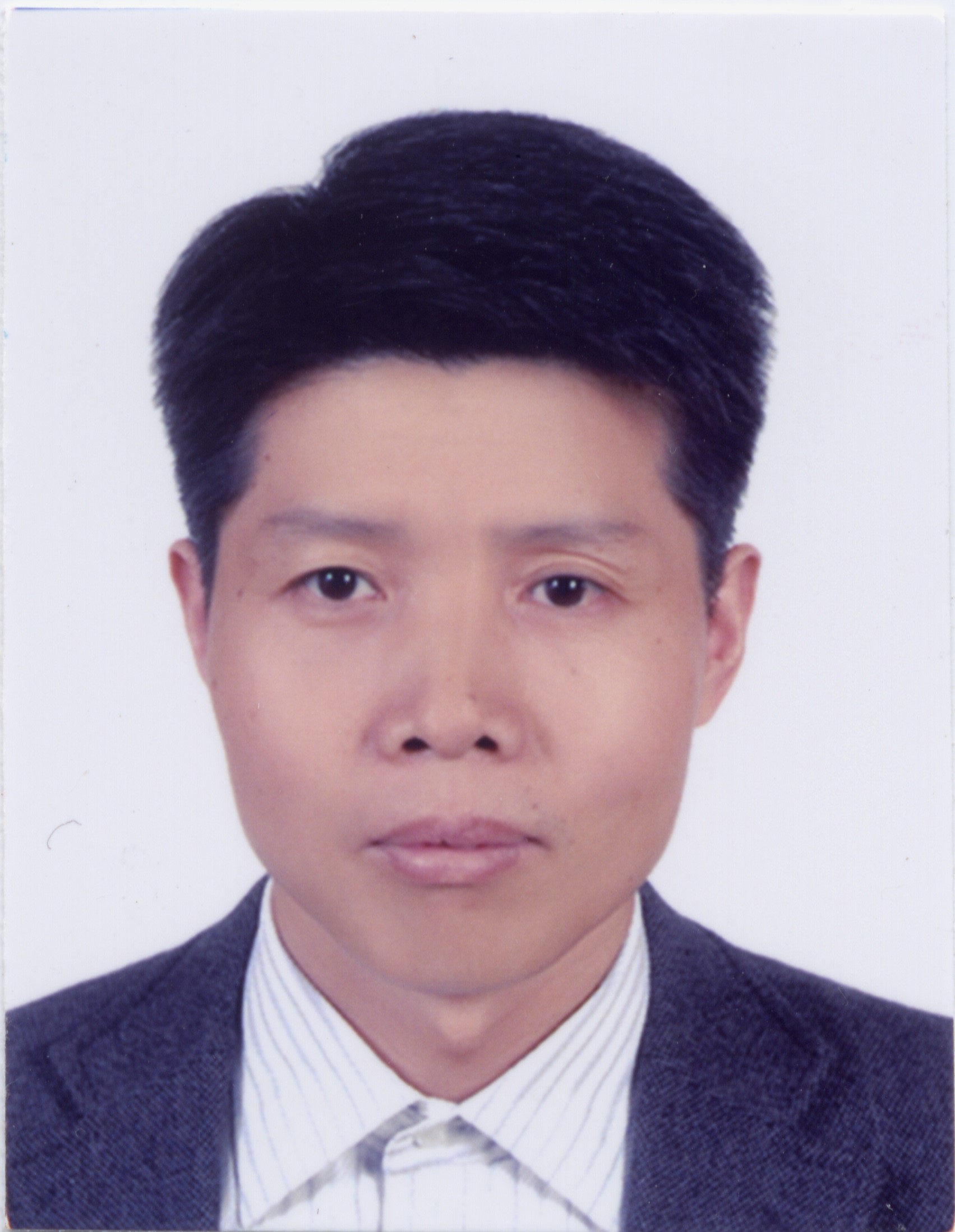 伟德国际1949始于英国创新论坛第二千零一十五讲：新型异卟啉合成与性能研究