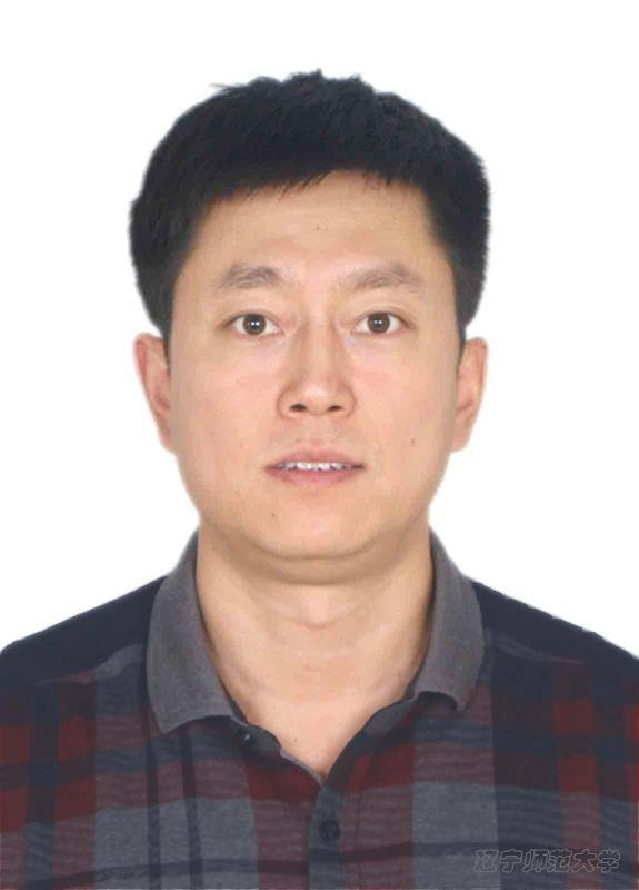 伟德国际1949始于英国创新论坛第一千一百零二讲：人口流失与城市收缩背景下东北地区精明发展路径  