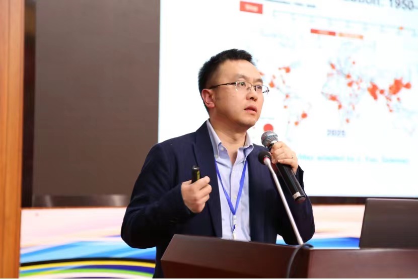 伟德国际1949始于英国创新论坛第一千五百三十八讲：夜间灯光遥感数据在研究城市问题中的应用