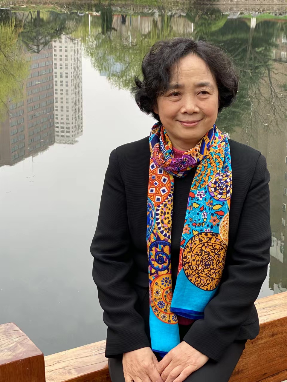 伟德国际1949始于英国创新论坛第一千二百八十讲暨120周年校庆年系列活动：花瓣生长的研究