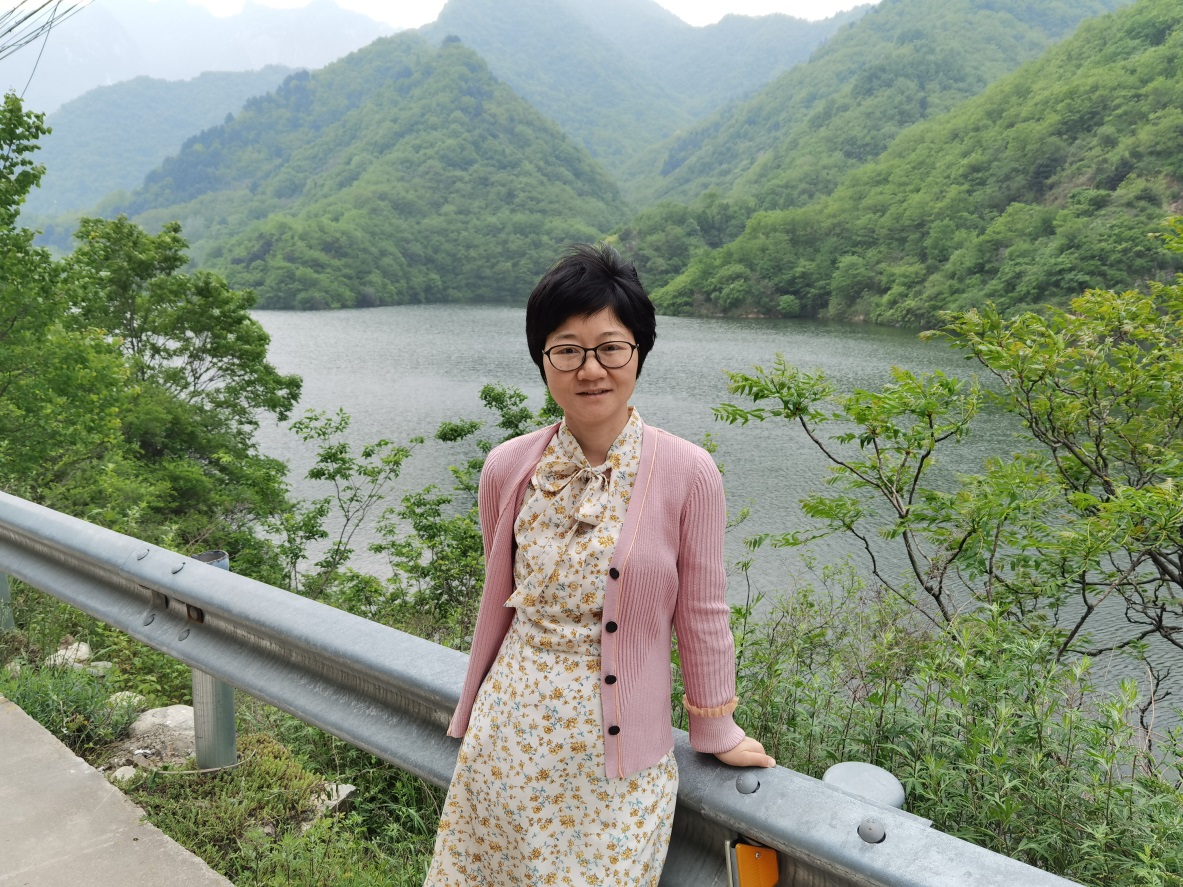 伟德国际1949始于英国创新论坛第一千八百二十八讲：Dynamics analysis of a reaction-diffusion-advection benthic-drift model with logistic growth