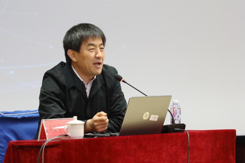 侯外庐学术讲座第二百四十三讲暨120周年校庆年系列活动:中国政治学知识体系的结构与变迁