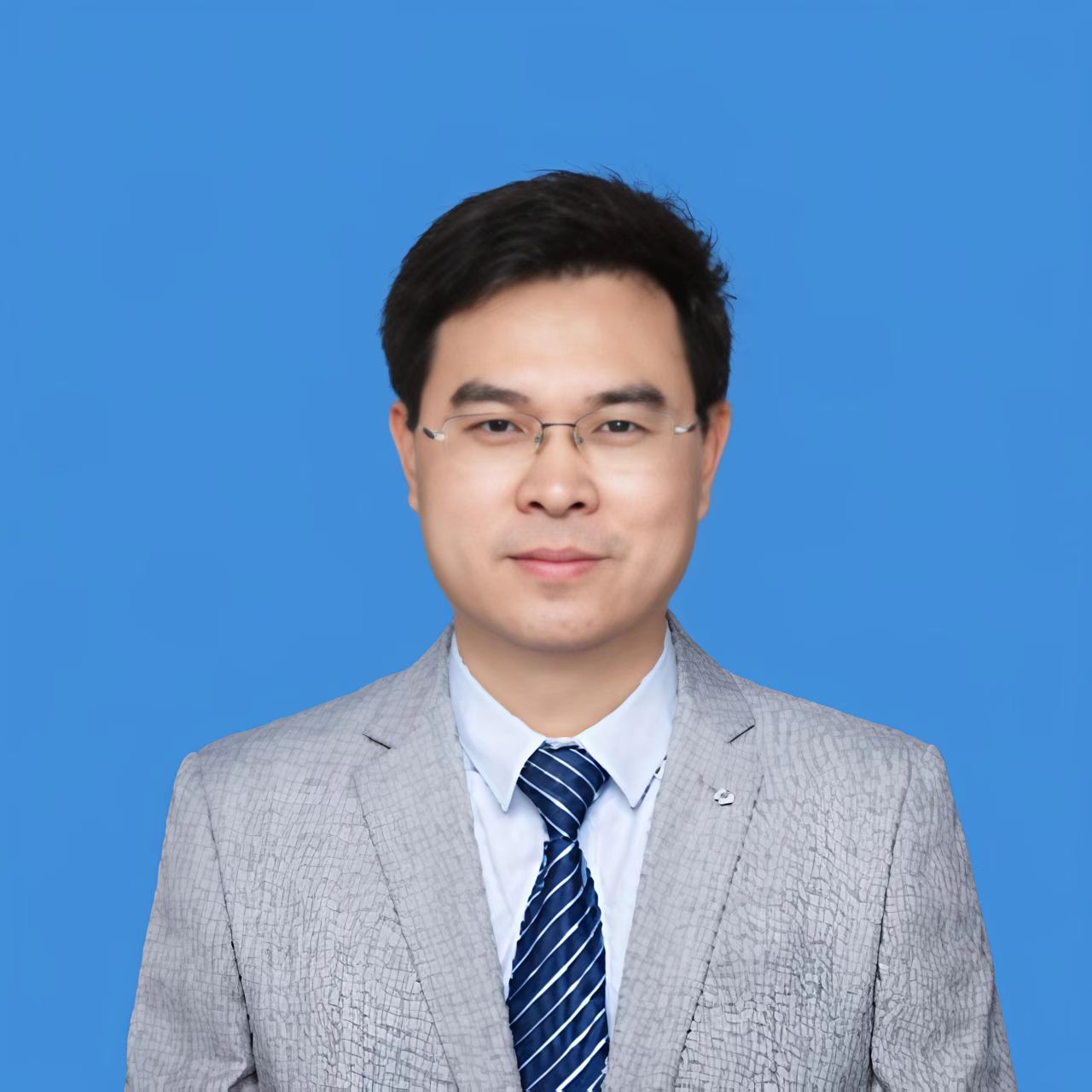 伟德国际1949始于英国创新论坛第一千九百六十三讲：Emergent universal physics in  far-from-equilibrium dynamics:  when interaction meets topology and transport