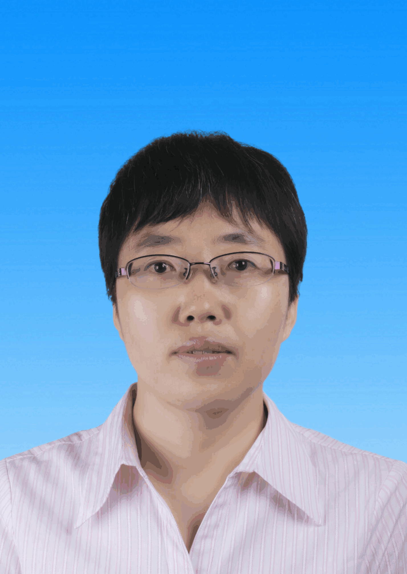 伟德国际1949始于英国创新论坛第二千一十二讲：科学问题凝练与写作